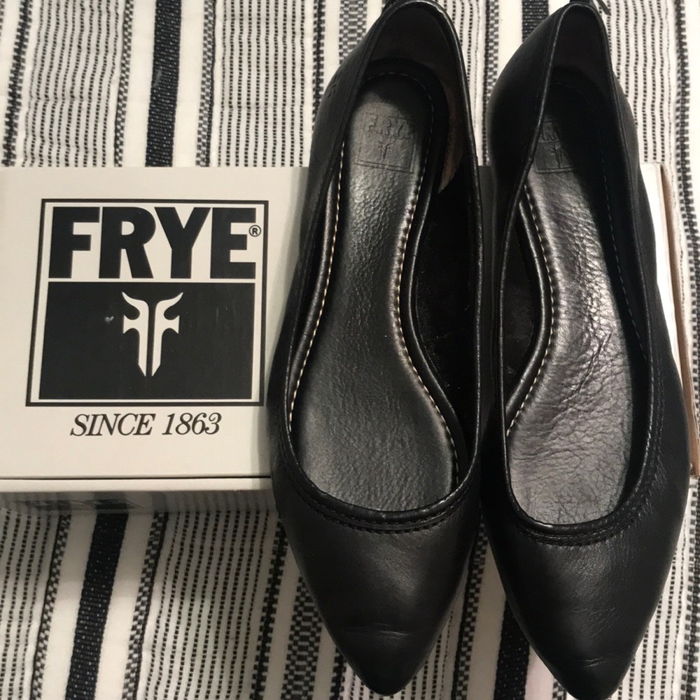 Frye Regina Ballet Flats
